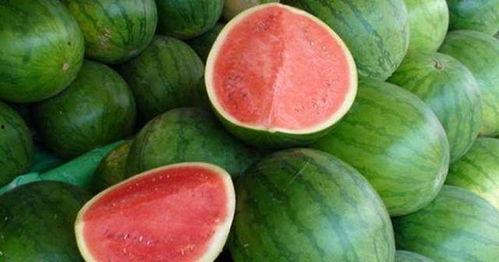 旅游吃瓜心里踏实,揭秘美食背后的文化故事